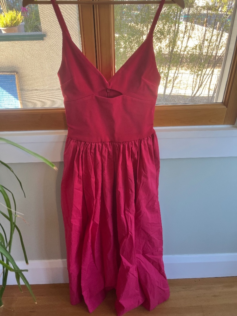 Beautiful Esse Spaghetti Strap Maxi Dress, Size Small/Medium